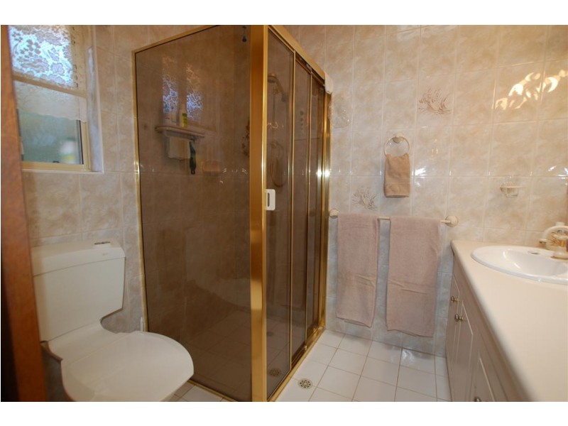 12 Alfonso Drive, Hallett Cove SA 5158