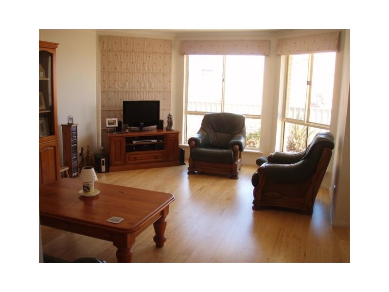 13 Brighton Drive, Seaford Rise SA 5169