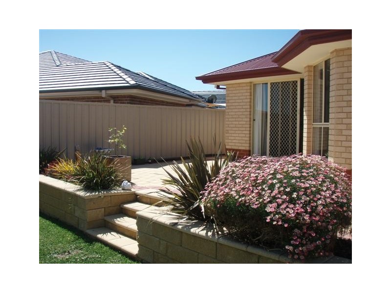 13 Brighton Drive, Seaford Rise SA 5169