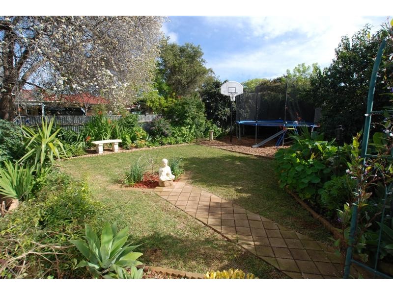 4 Drummond Avenue, Reynella East SA 5161