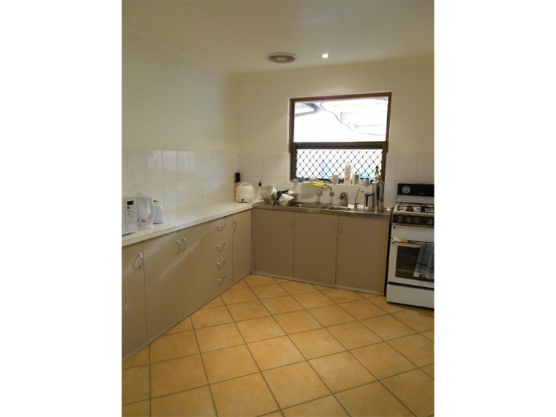 2/17 Sixth Avenue, Ascot Park SA 5043