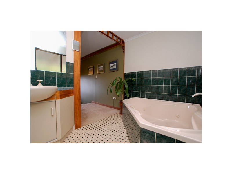 88 Bangor Road, Willunga SA 5172