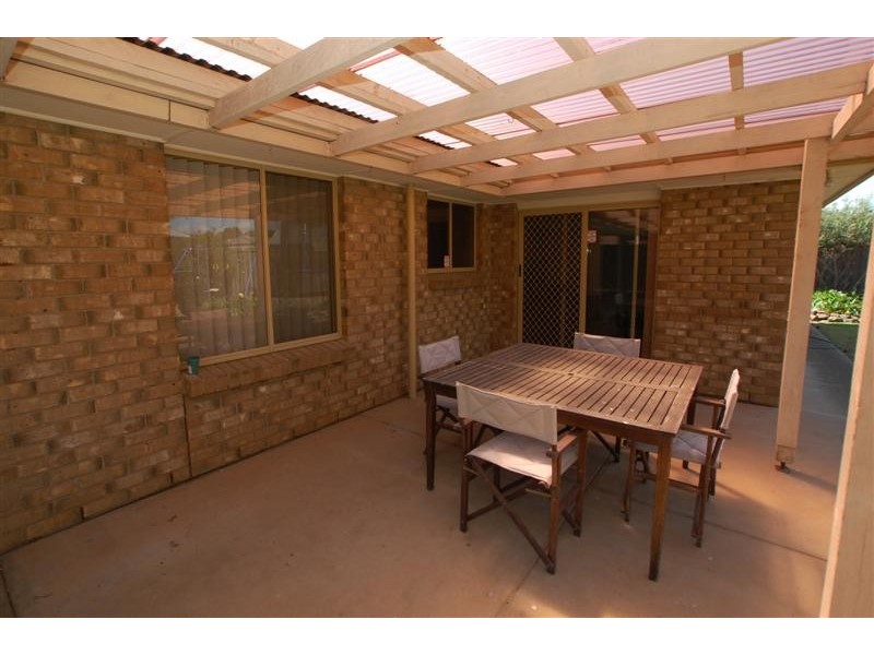 18 Surreyville Grove, Old Reynella SA 5161