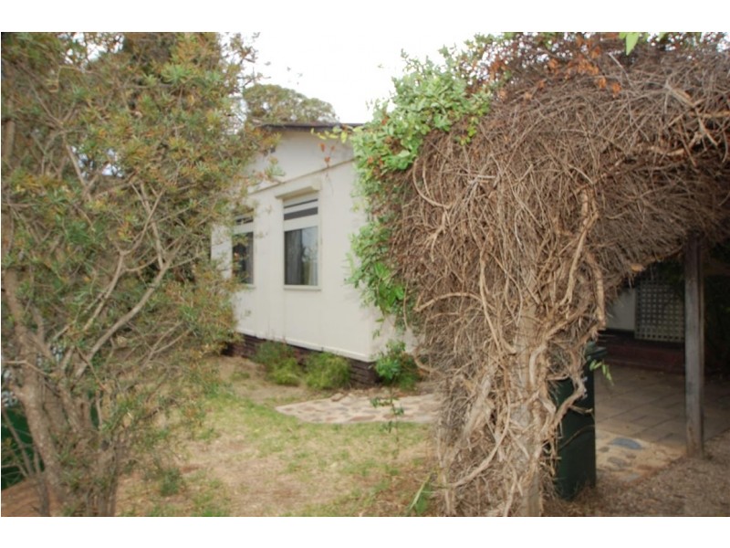 13 Seaforth Avenue, Dover Gardens SA 5048