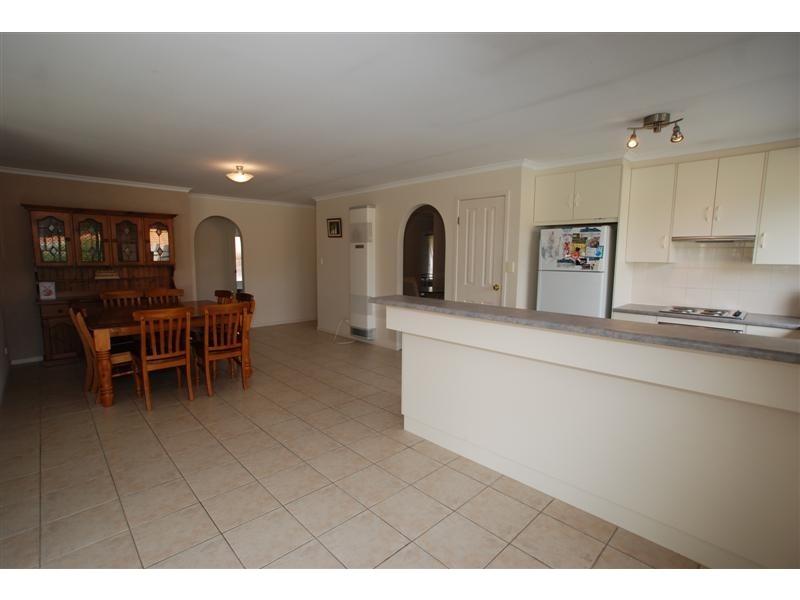 26 Merrivale Drive, Happy Valley SA 5159