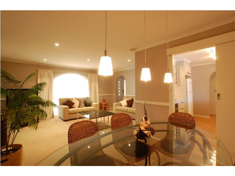 24 Young Street, Reynella SA 5161