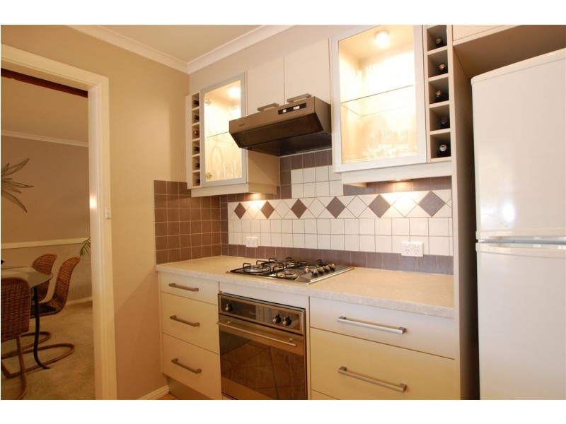 24 Young Street, Reynella SA 5161