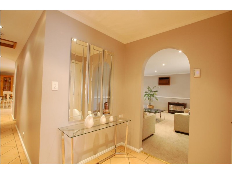 24 Young Street, Reynella SA 5161