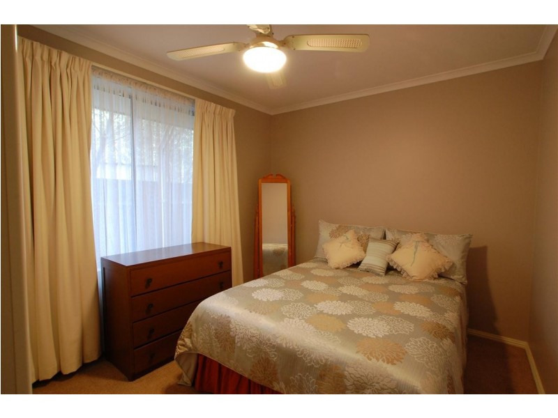 24 Young Street, Reynella SA 5161