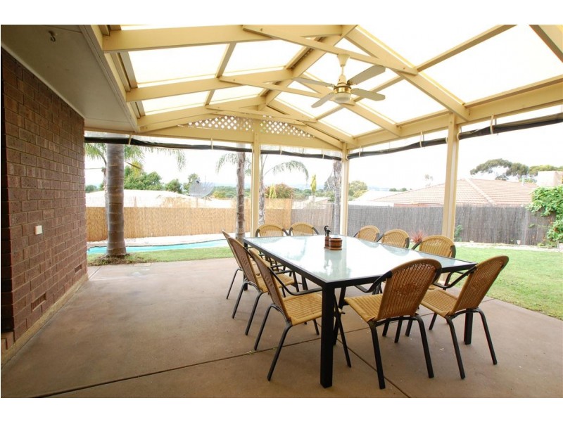 24 Young Street, Reynella SA 5161