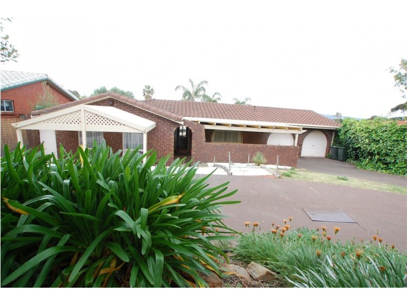 24 Young Street, Reynella SA 5161