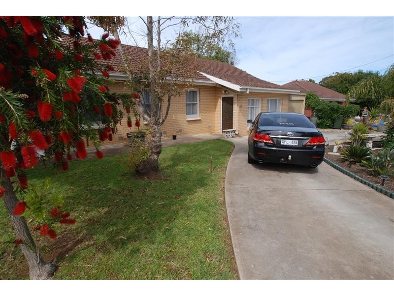 54 Christina Road, Christie Downs SA 5164