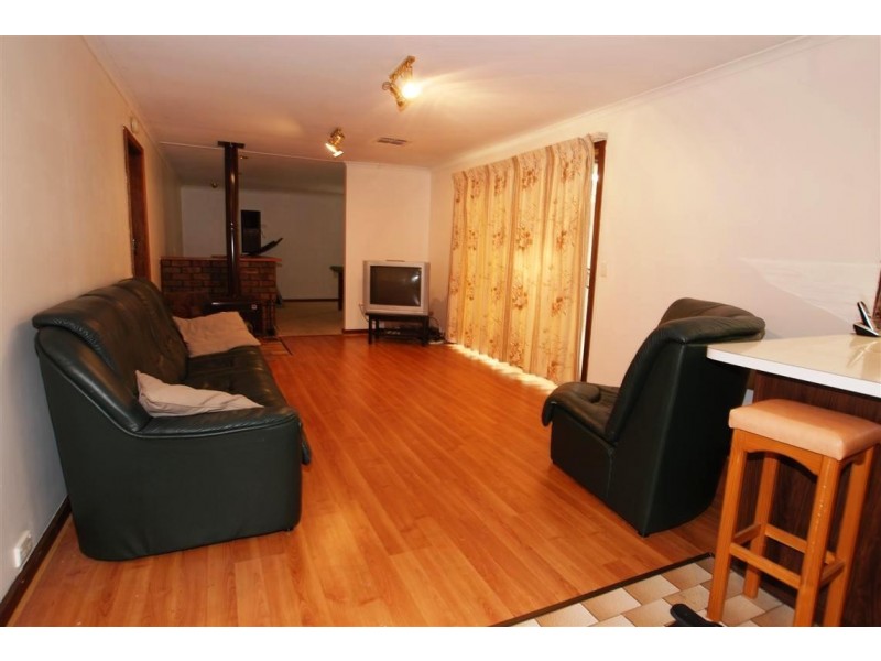 4 Shiraz Court, Aberfoyle Park SA 5159