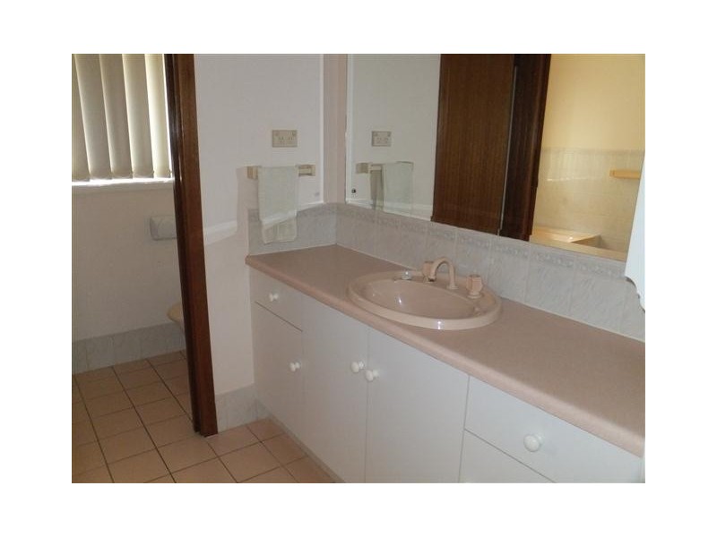 27 ZABICA AVENUE, Woodcroft SA 5162