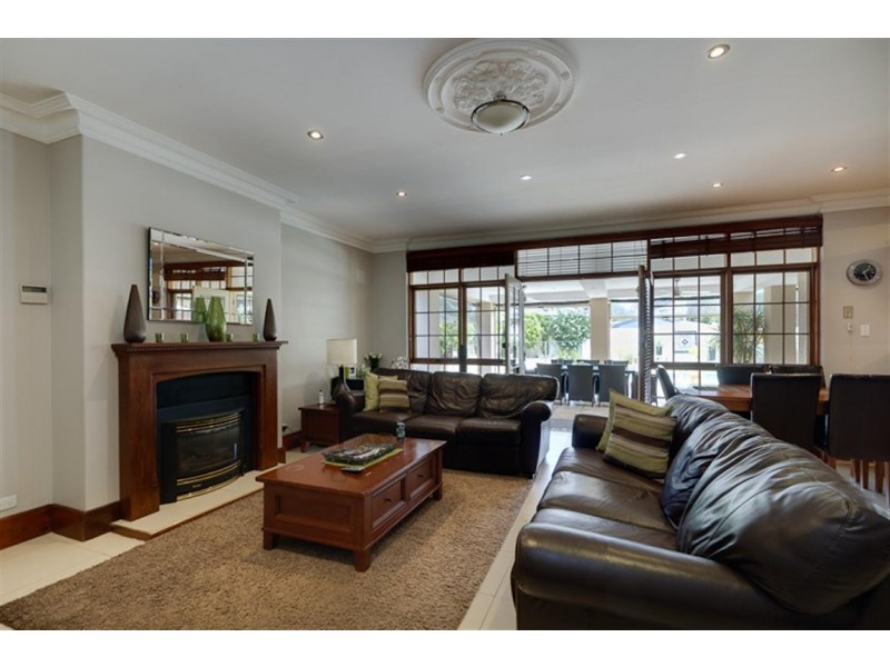 19 Thomas Street, Clarence Gardens SA 5039
