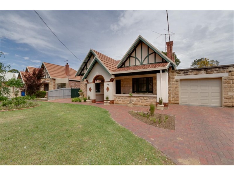19 Thomas Street, Clarence Gardens SA 5039