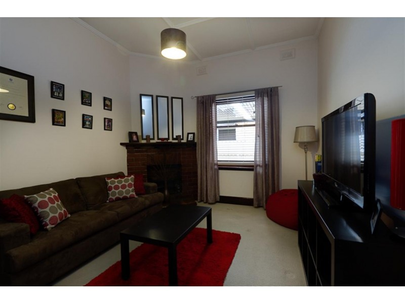 19 Thomas Street, Clarence Gardens SA 5039