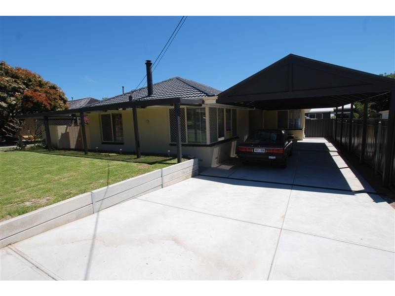 21 Grazing Avenue, Morphett Vale SA 5162