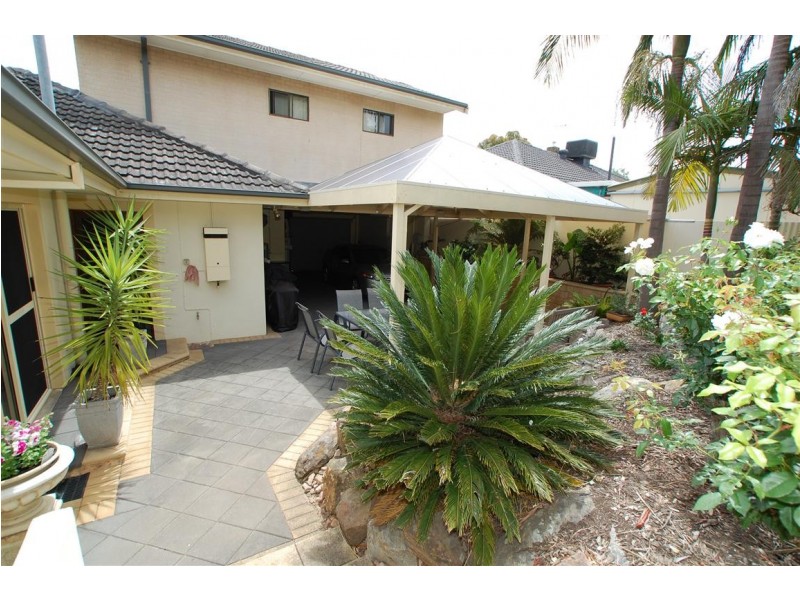 12 John Street, Seacliff Park SA 5049