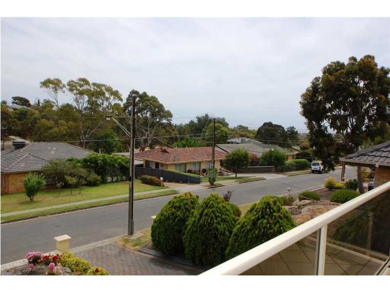 12 John Street, Seacliff Park SA 5049