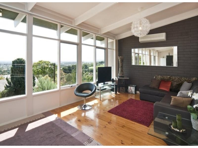 15 Ridgecrest Avenue, Darlington SA 5047