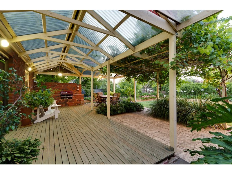 10 Bellaview Road, Flagstaff Hill SA 5159