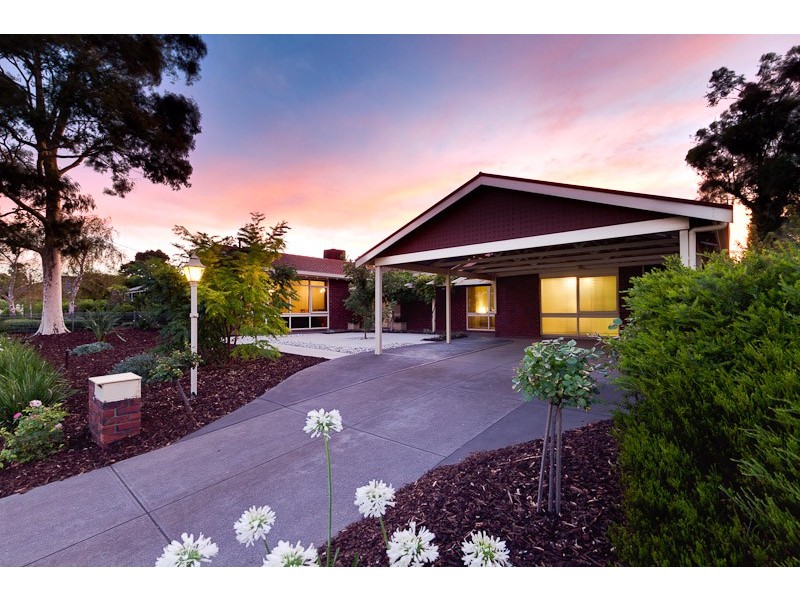 10 Bellaview Road, Flagstaff Hill SA 5159