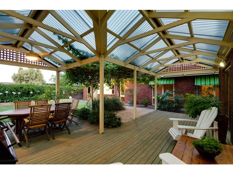 10 Bellaview Road, Flagstaff Hill SA 5159