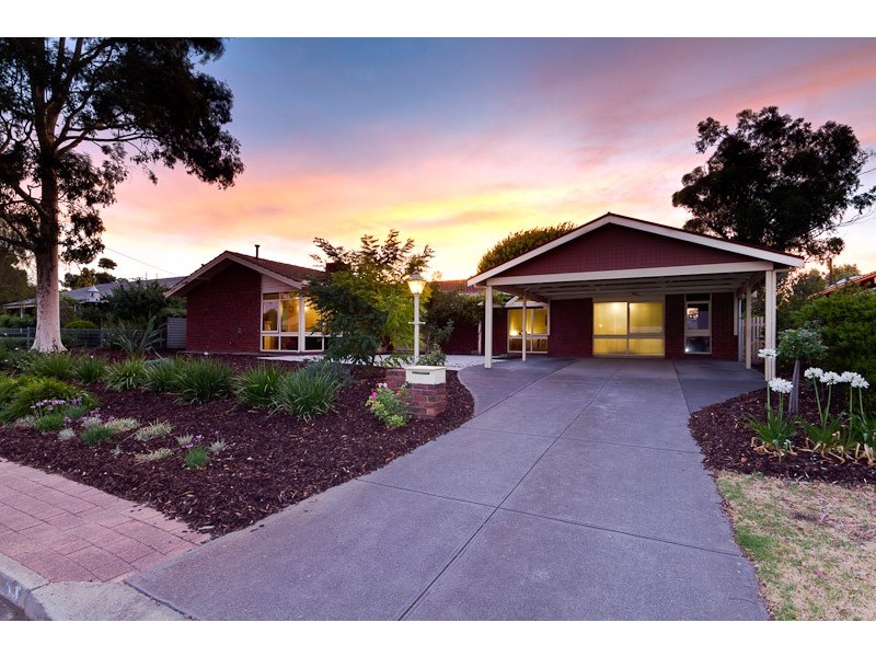 10 Bellaview Road, Flagstaff Hill SA 5159