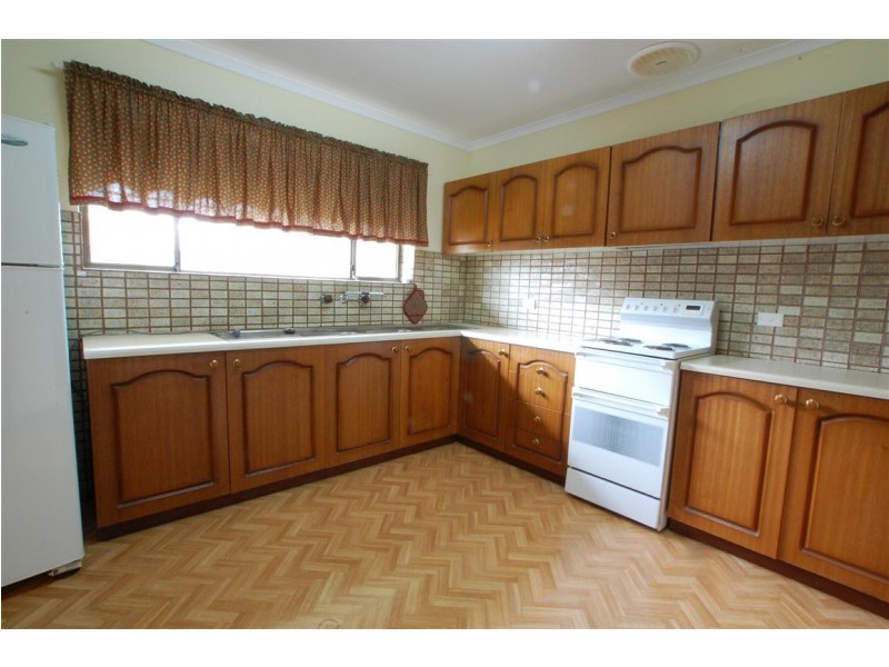 1/16 Finniss St, Marion SA 5043