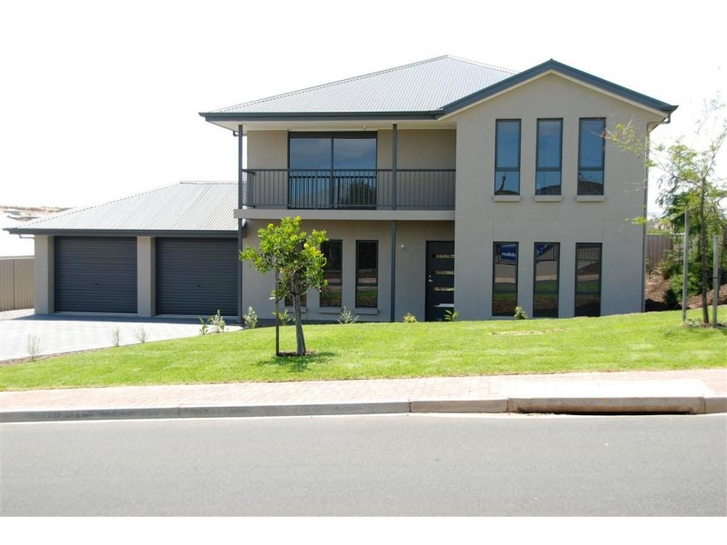 11 Esperance Boulevard, Seaford Rise SA 5169