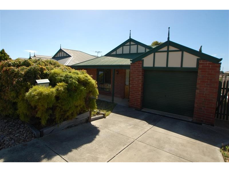 4 Tuscanny Way, Woodcroft SA 5162