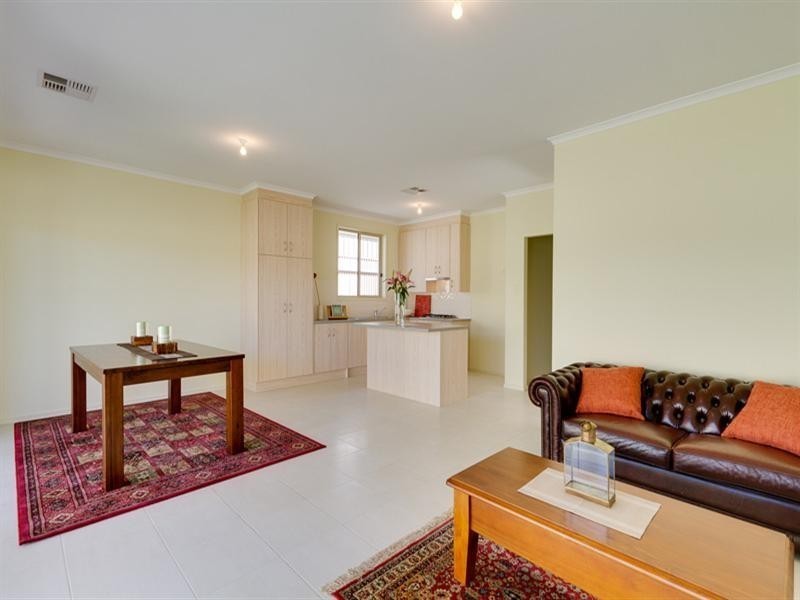 2/13 Dalkeith Avenue, Dover Gardens SA 5048