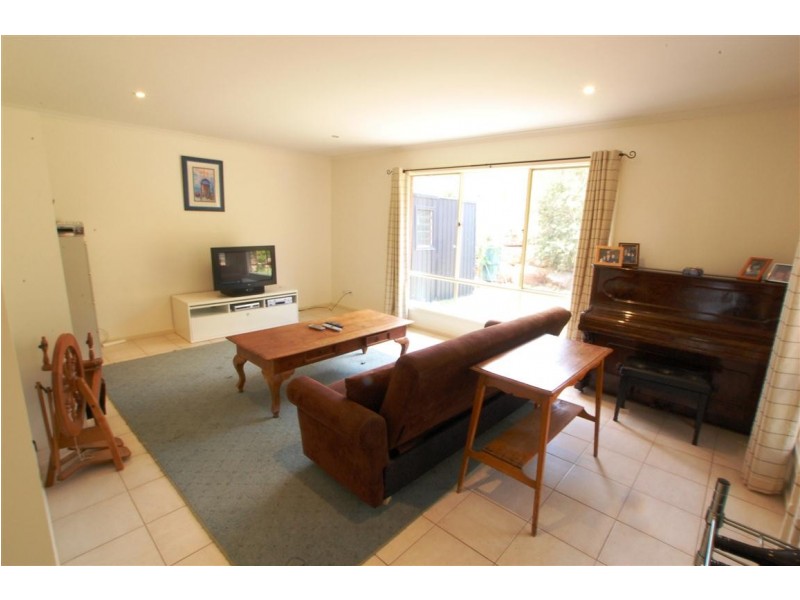 2 Ridge Place, Aberfoyle Park SA 5159