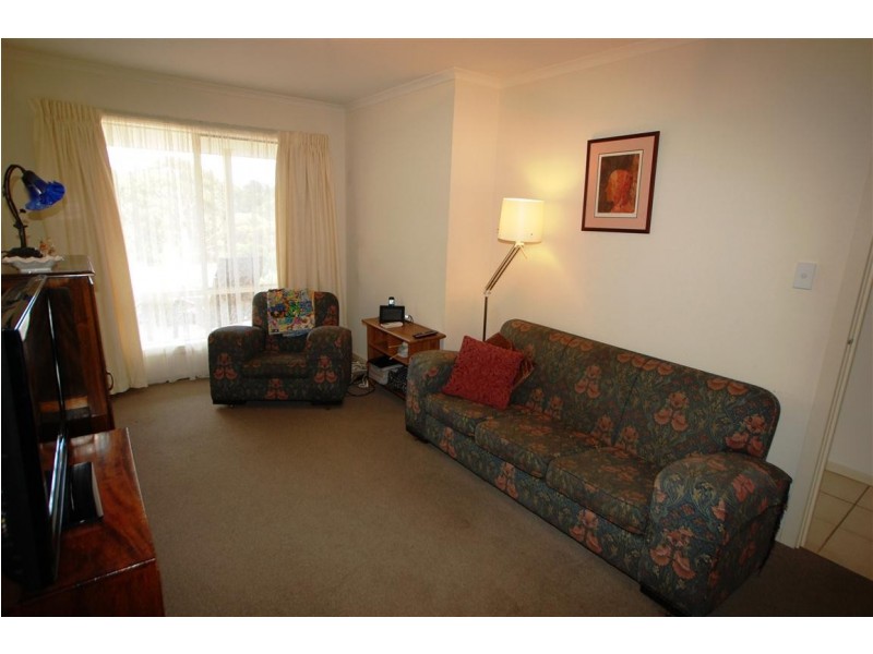 2 Ridge Place, Aberfoyle Park SA 5159