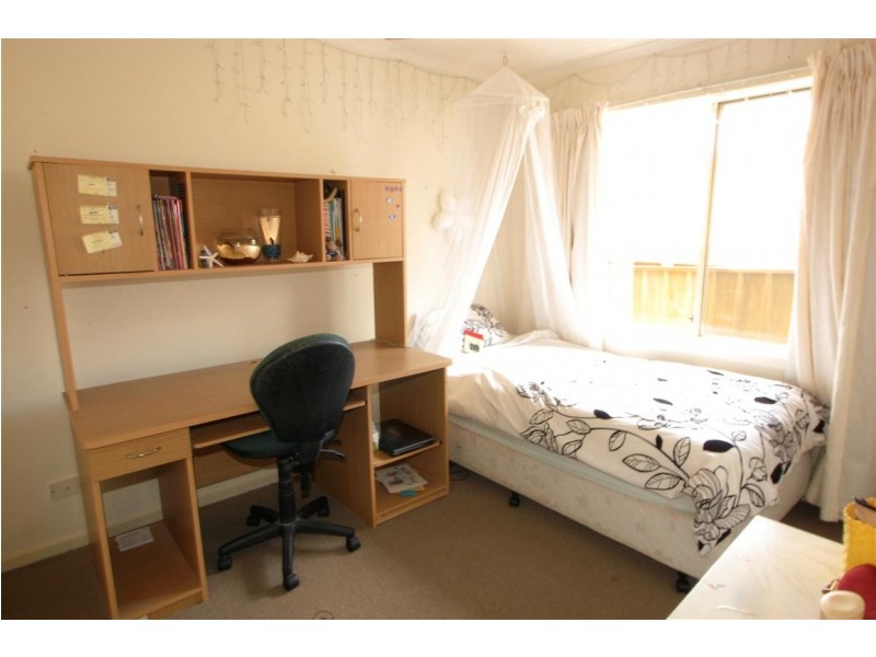 2 Ridge Place, Aberfoyle Park SA 5159