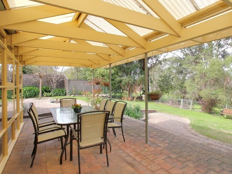 27 Eve Road, Bellevue Heights SA 5050