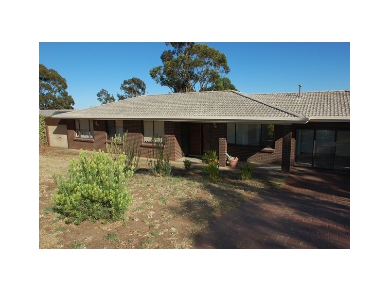 3 REDBANK, Happy Valley SA 5159