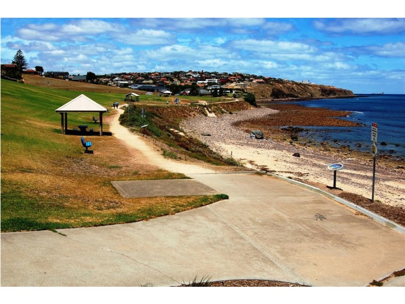 10 St Vincents Avenue, Hallett Cove SA 5158