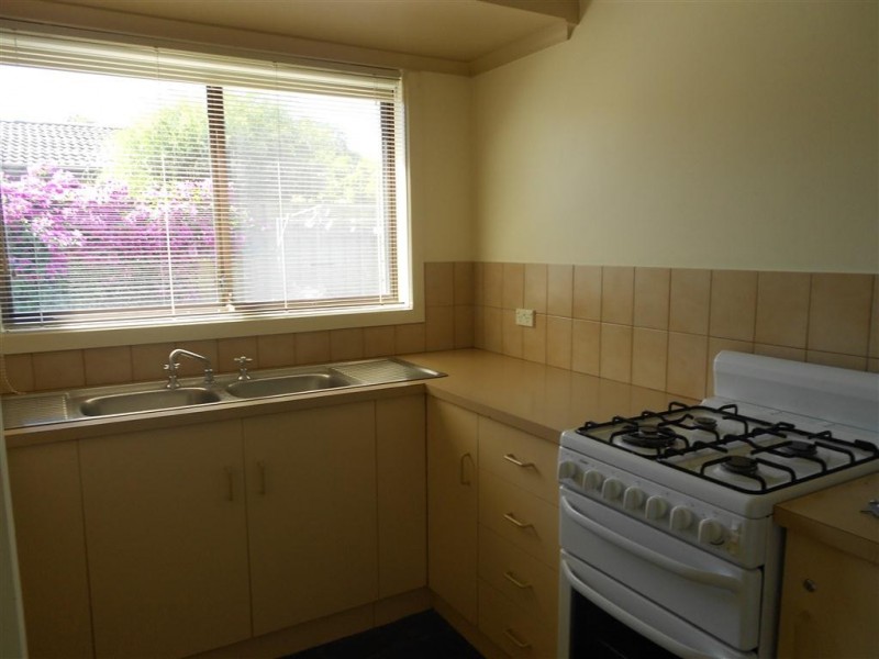 6/2A Karu Crescent, Mitchell Park SA 5043