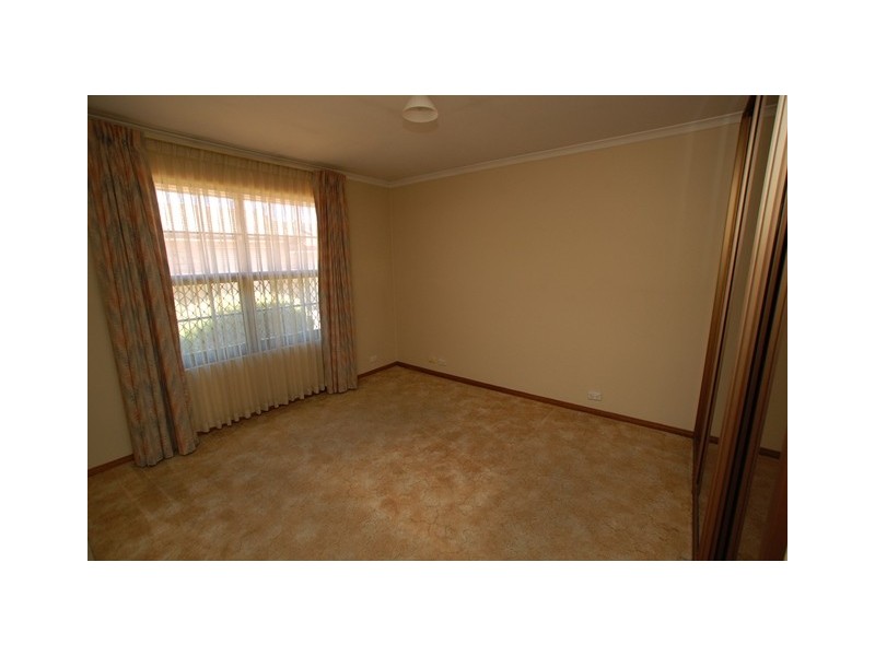 2/9 DAISY AVENUE, Mitchell Park SA 5043