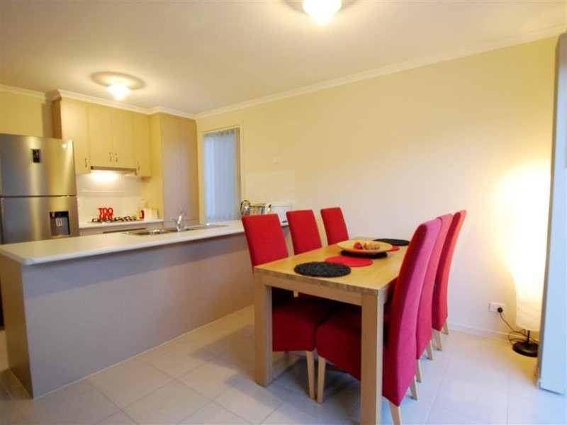 8 CABERNET CLOSE, Woodcroft SA 5162