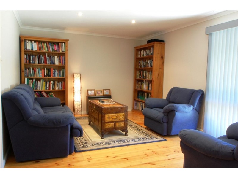 53 Carrickalinga Blvd, Aberfoyle Park SA 5159