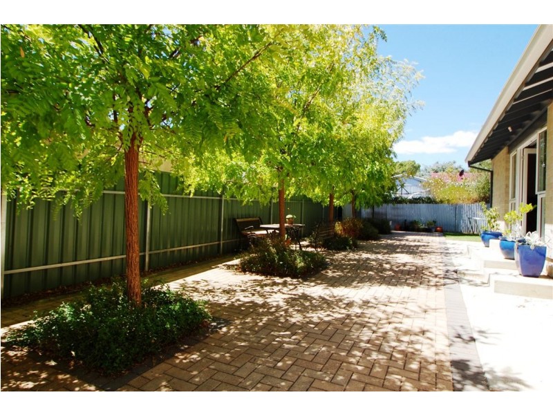 53 Carrickalinga Blvd, Aberfoyle Park SA 5159