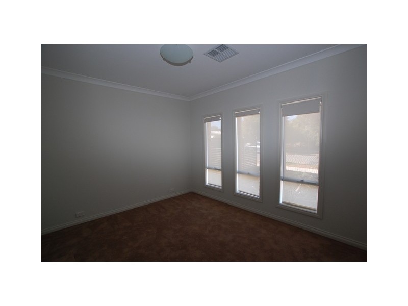 27A sutton ave, Seacombe Gardens SA 5047