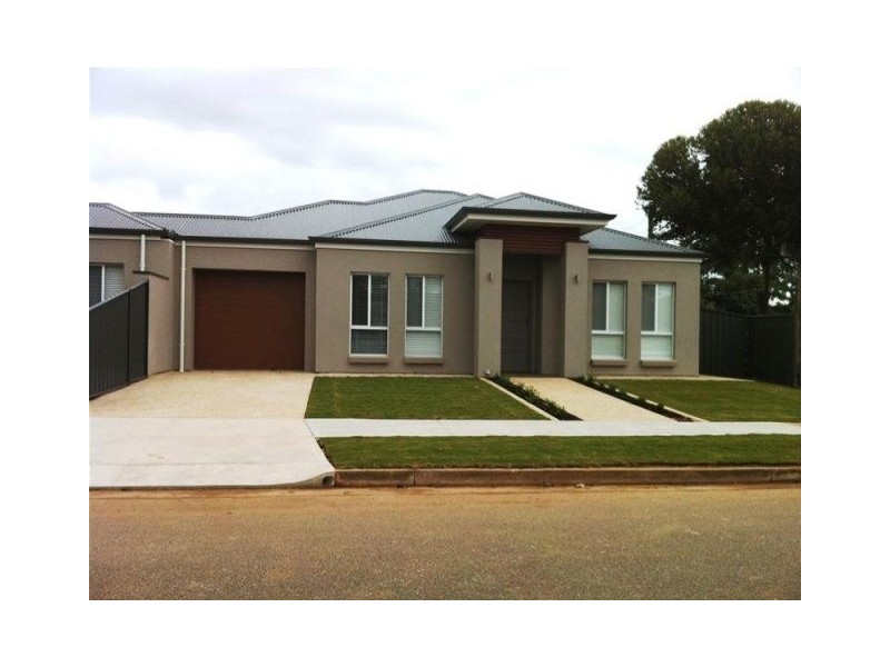 32 Hobart Avenue, Warradale SA 5046