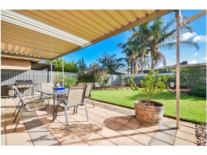 77 Beaconsfield Tce, Ascot Park SA 5043