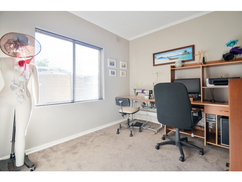 77 Beaconsfield Tce, Ascot Park SA 5043