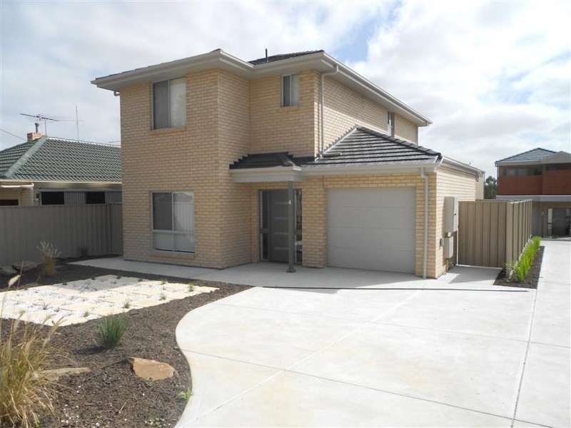 4 Fleming Avenue, Ridgehaven SA 5097