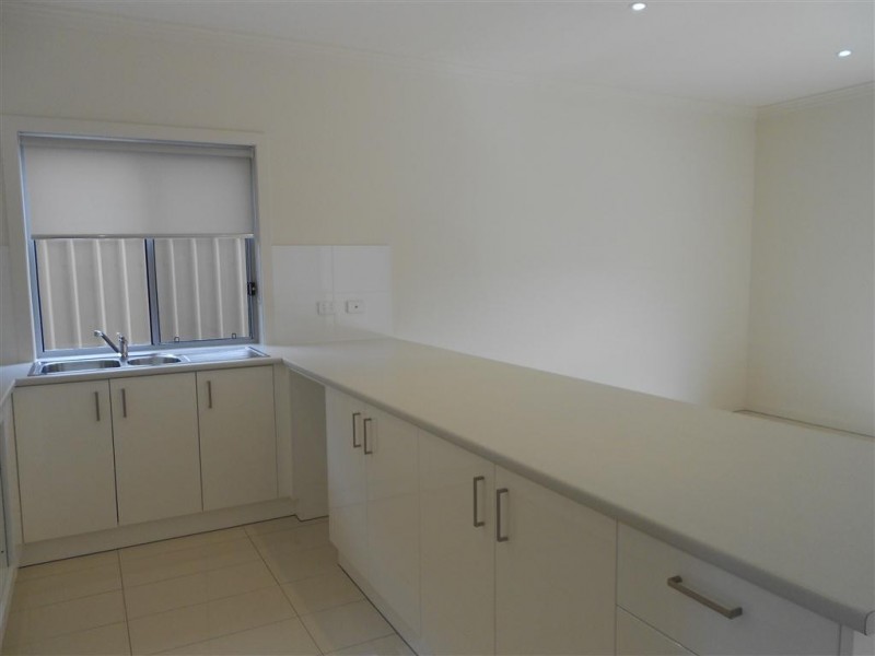 4 Fleming Avenue, Ridgehaven SA 5097